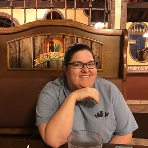 Meet your Posher, Haylee